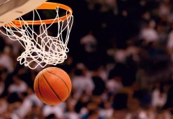 kaiyun官方网站-李盈莹复出首秀出彩，达拉斯独行侠主场鏖战费城76人，豪取30连胜